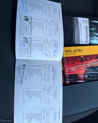 Opel Astra cena 32700 przebieg: 135000, rok produkcji 2012 z Biała małe 92
